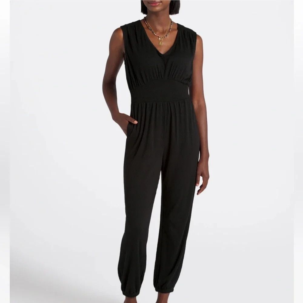 Z SUPPLY Indy Knit Jumpsuit S Black Jogger Bottom Smocked Waist Casual EUC B73